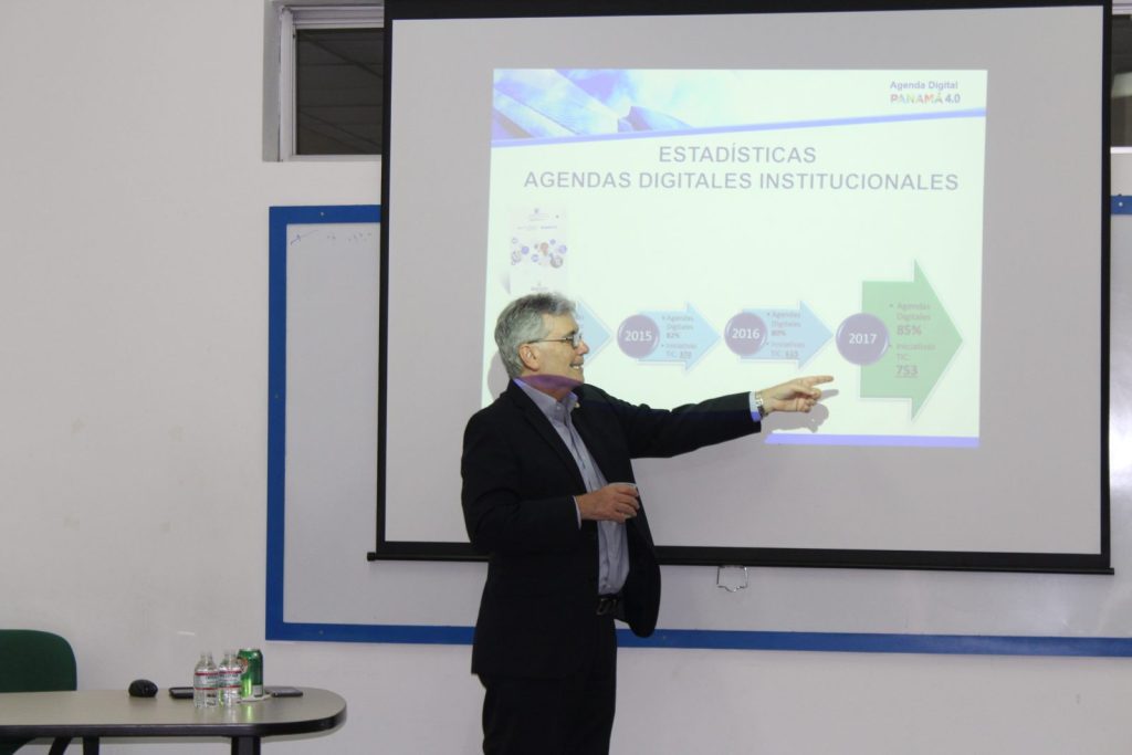 Sesión del Programa de Formación de Comunicadores Sociales en temas de Internet, ISOC Panamá y USMA, 2018
